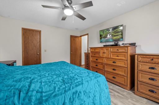 5272 149th Street W, Saint Paul, MN 55124