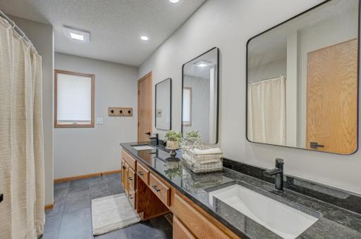 1612 Golf View Drive-39.jpg