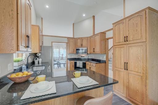 1612 Golf View Drive-18.jpg