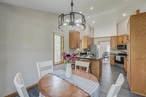 1612 Golf View Drive-21.jpg