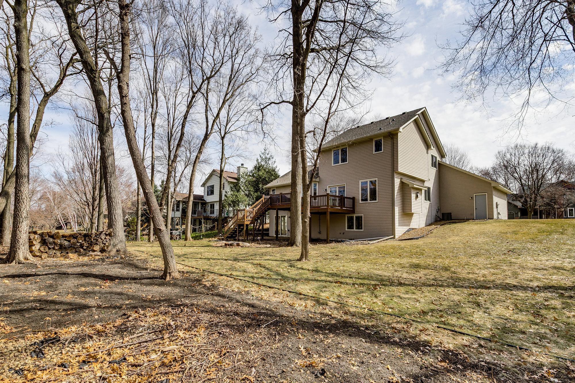 Rear Profile - Pic 1 of 2