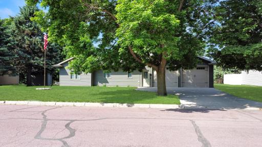 431 Elizabeth Avenue, Lake Wilson, MN 56151