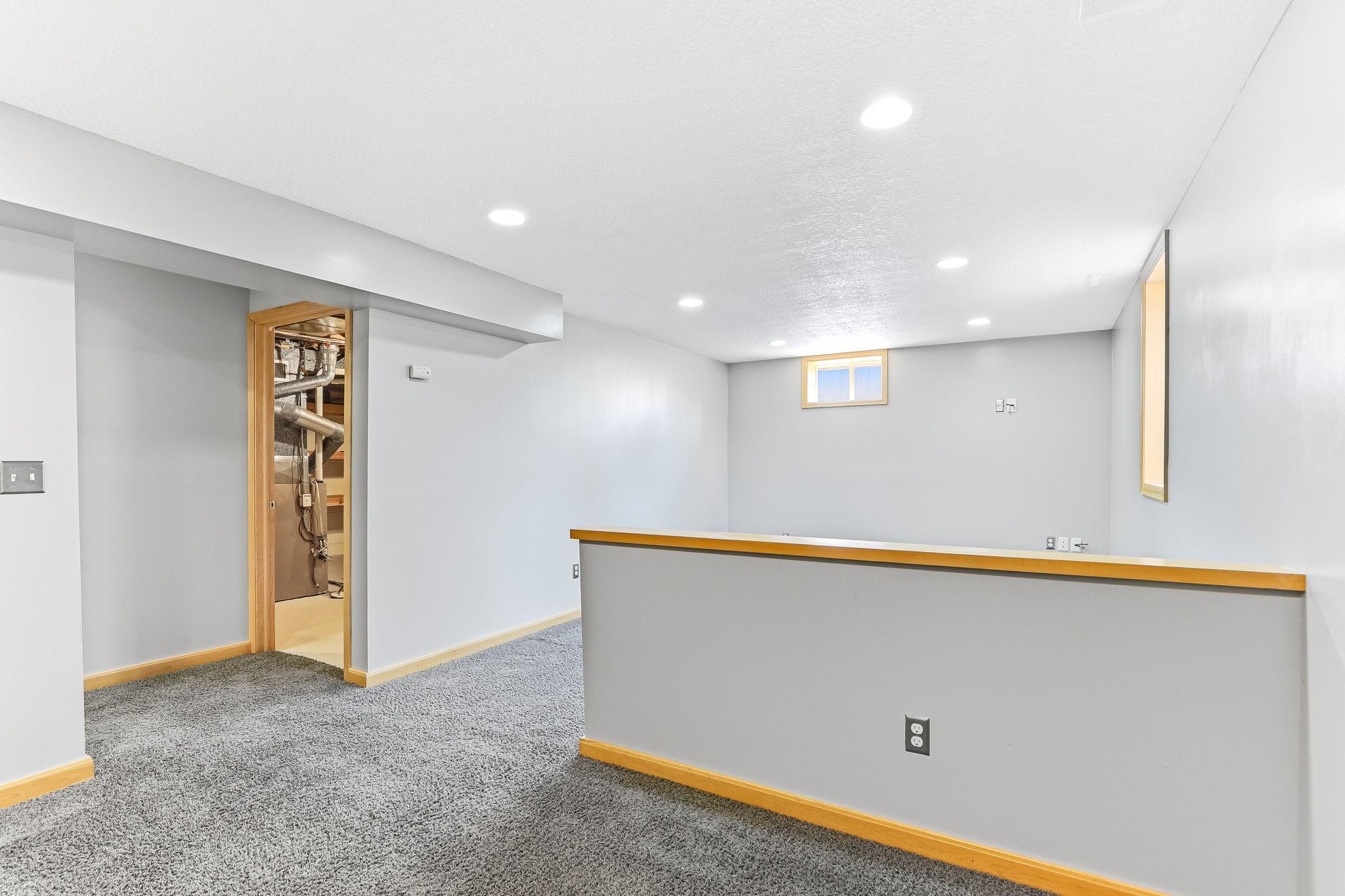 Bonus Room leads to laundry