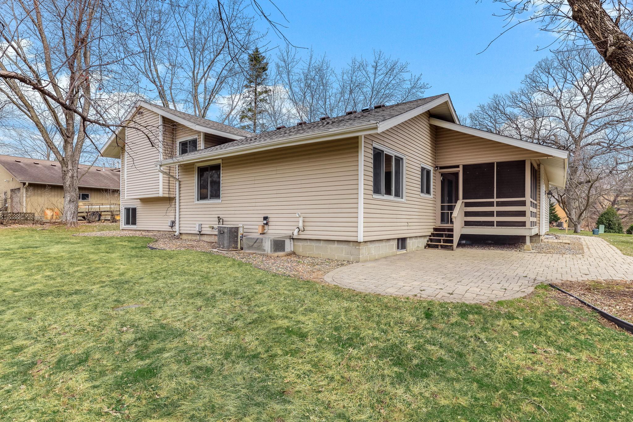 Great Patio Area For a Sizable Patio Set!