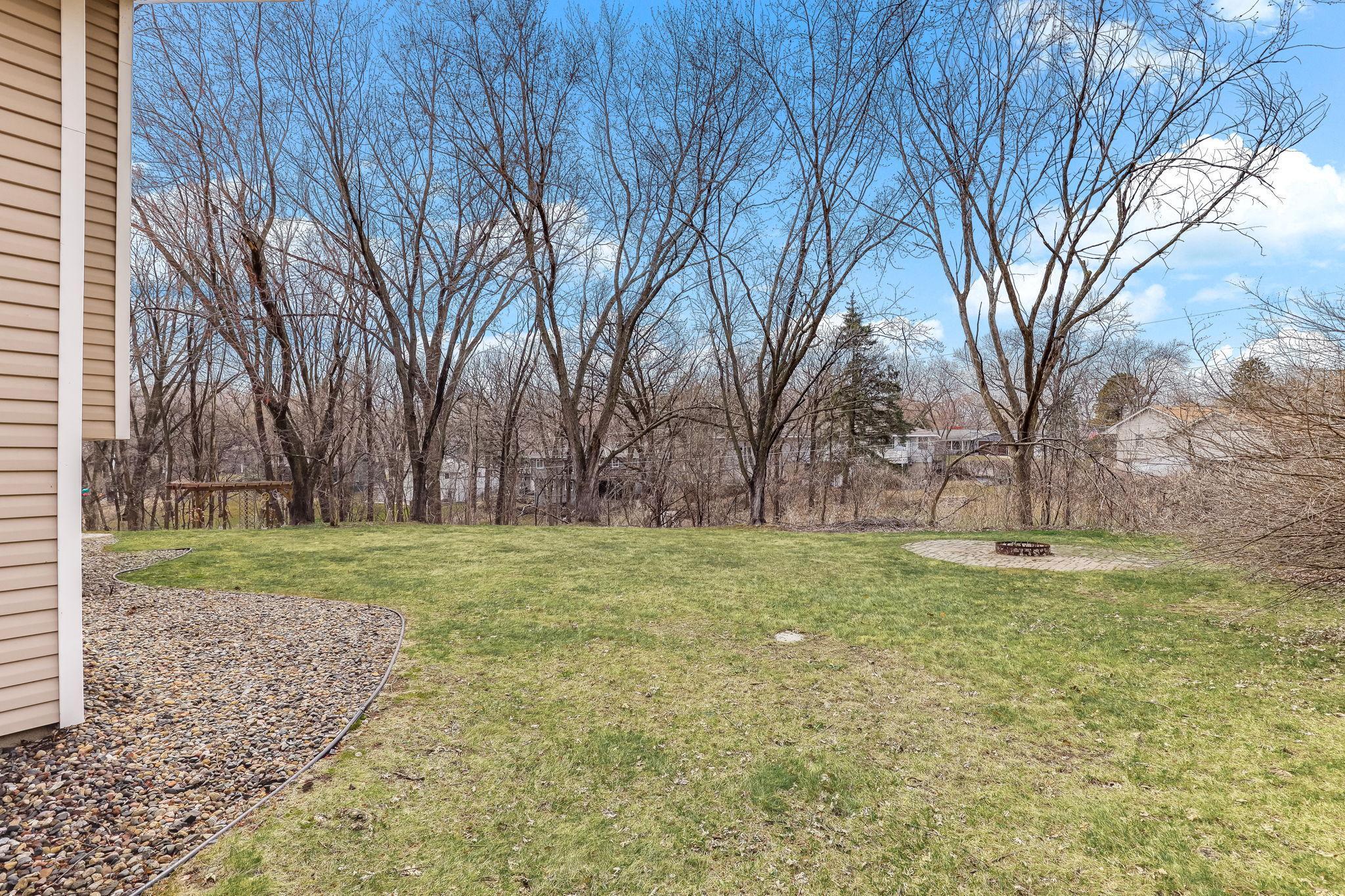 Huge Backyard with a Firepit Ready To Go!