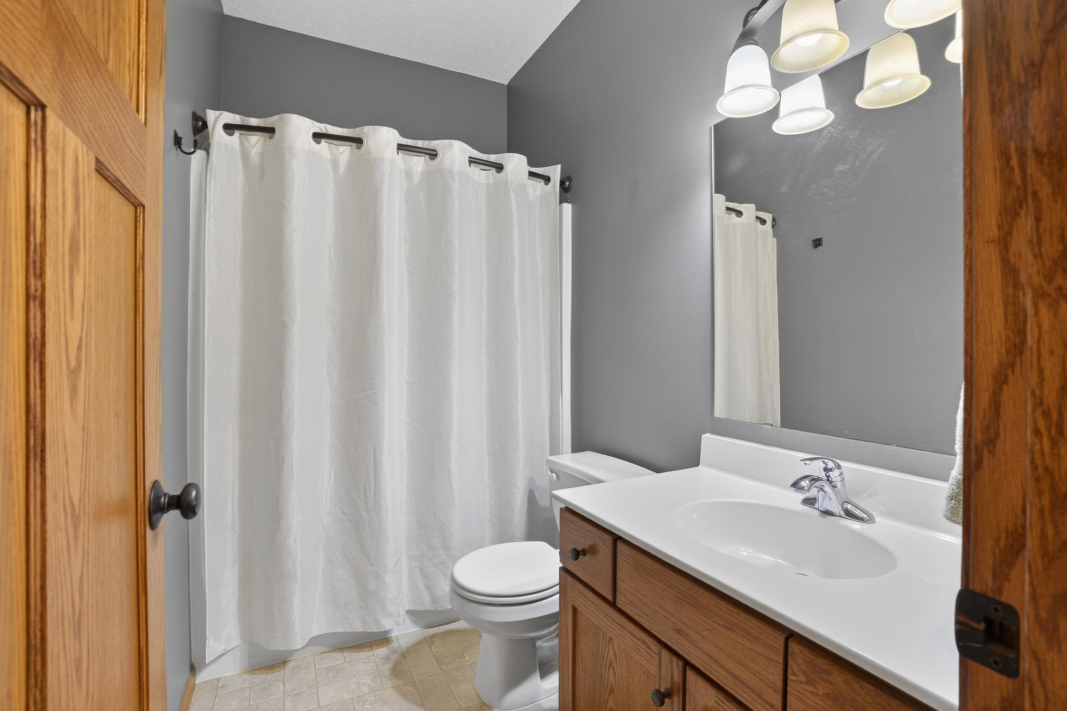 Main floor guest bath