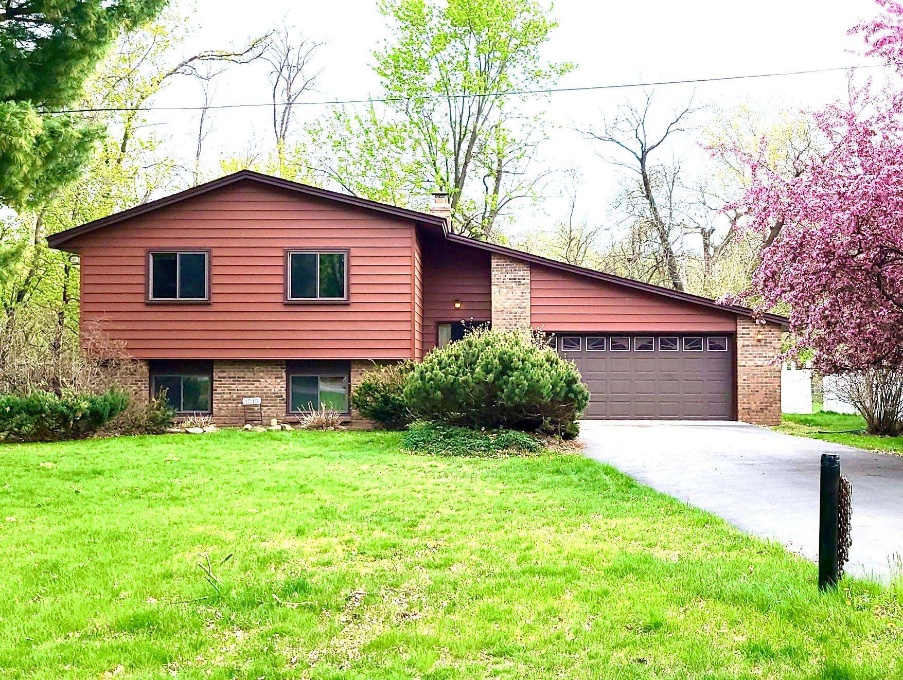 1010 94th Avenue - Coon Rapids