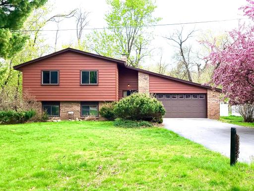 1010 94th Avenue NW, Minneapolis, MN 55433