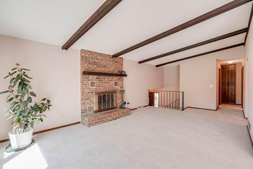 1010 94th Avenue NW, Minneapolis, MN 55433