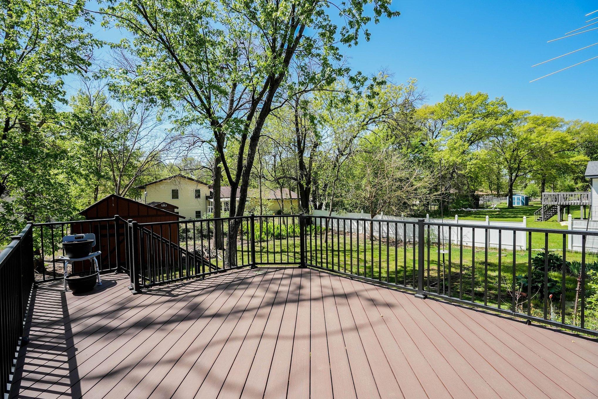 Maintenance free deck