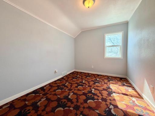 120 W Okabena Street, Worthington, MN 56187