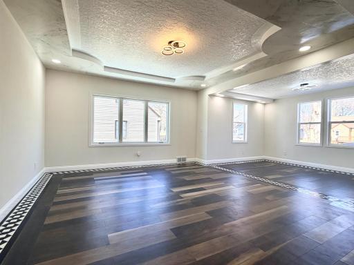 120 W Okabena Street, Worthington, MN 56187