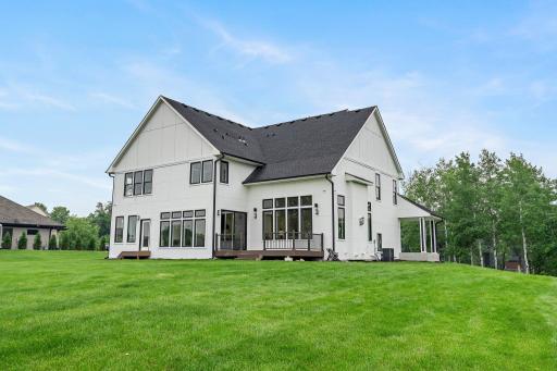 This expansive lot offers the perfect canvas for creating a picturesque living environment.