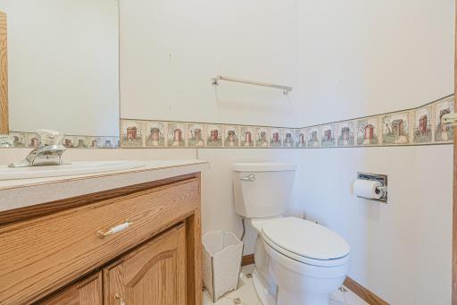 302 Fairway Drive, Casselton, ND 58012