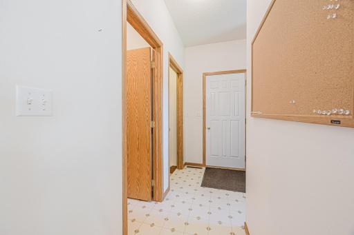 302 Fairway Drive, Casselton, ND 58012