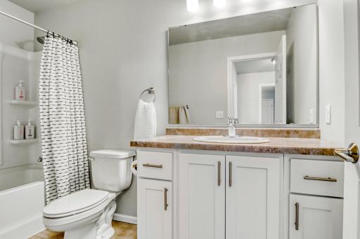 1161 ALBERT Court W, West Fargo, ND 58078