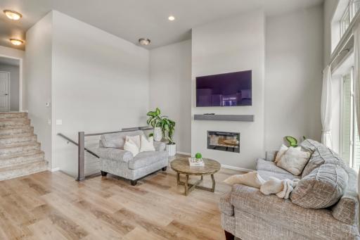1161 ALBERT Court W, West Fargo, ND 58078