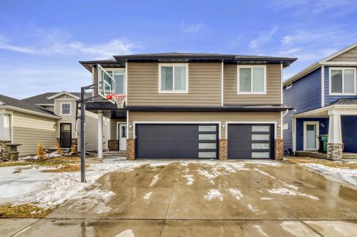 1161 ALBERT Court W, West Fargo, ND 58078