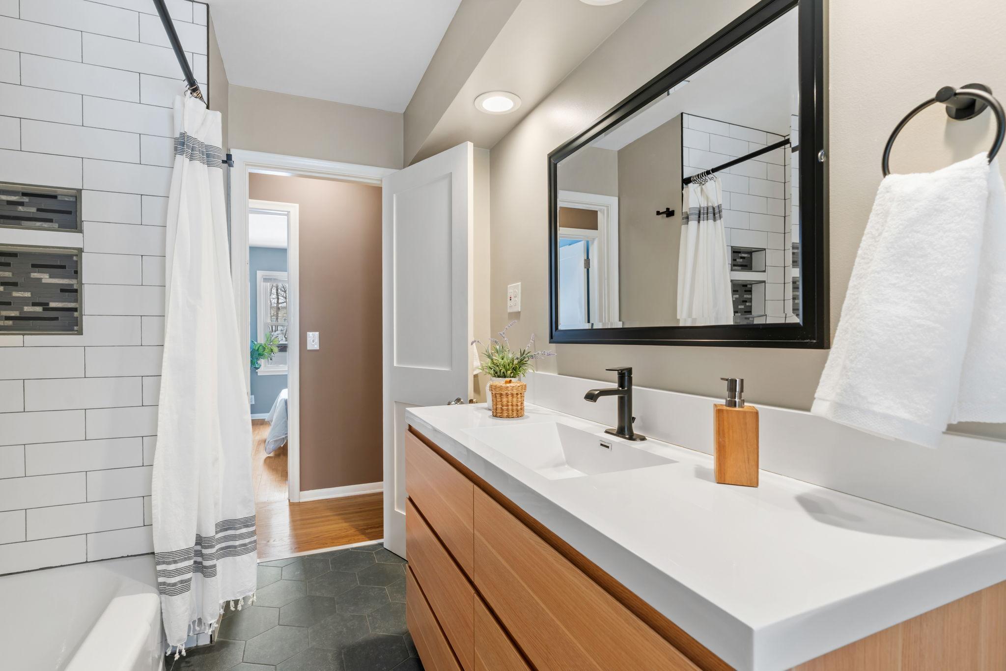 Fabulous, large, modern vanity