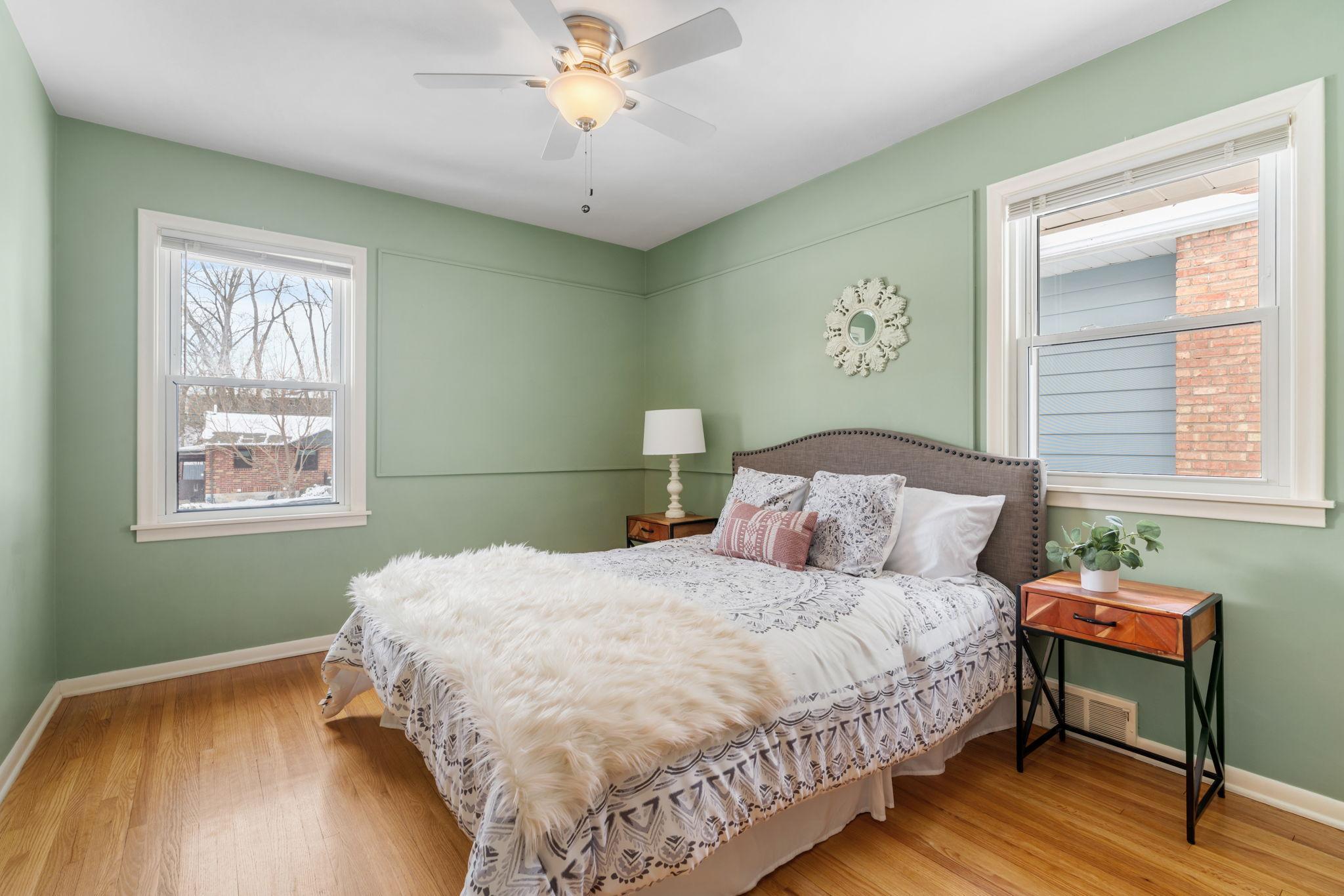 All bedrooms feature hardwood floors
