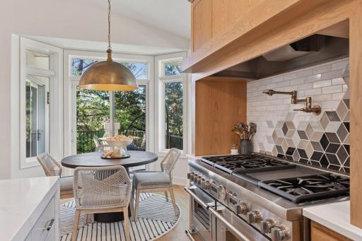 2600 Cedar Green, Minnetonka, MN 55305