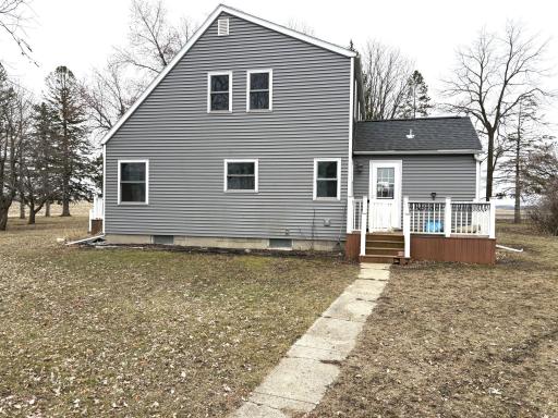 2075 80th Street SW, Montevideo, MN 56265