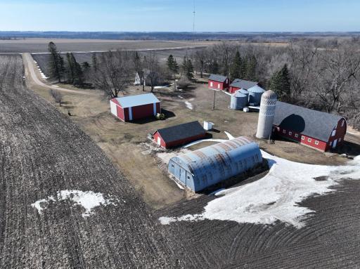 2075 80th Street SW, Montevideo, MN 56265