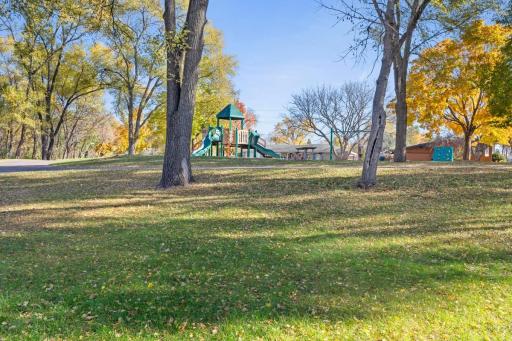 11927 Vintage Street NW, Minneapolis, MN 55433