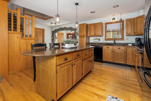 6322 Highland Scenic Road, Baxter, MN 56425