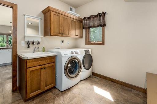 1408 10th Street NE, Sauk Rapids, MN 56379