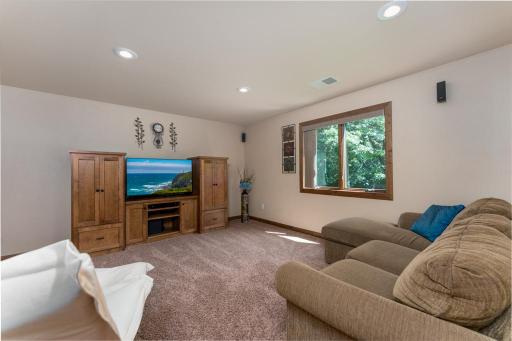 1408 10th Street NE, Sauk Rapids, MN 56379