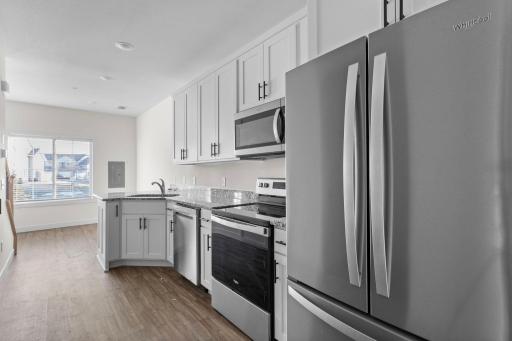 1795 Cleveland Court S, Cambridge, MN 55008