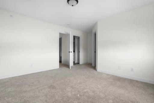 1795 Cleveland Court S, Cambridge, MN 55008