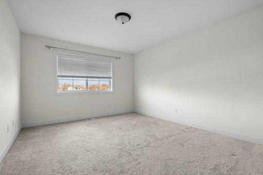 1795 Cleveland Court S, Cambridge, MN 55008