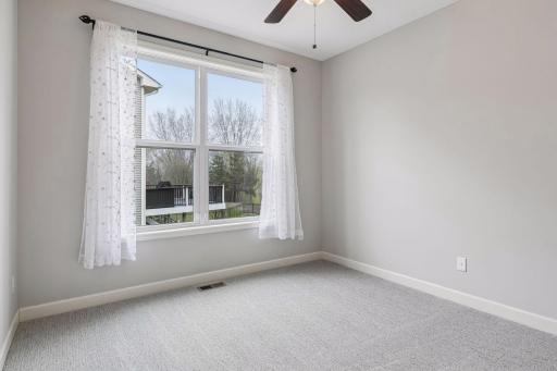 3319 Ridgestone Way, Woodbury, MN 55129