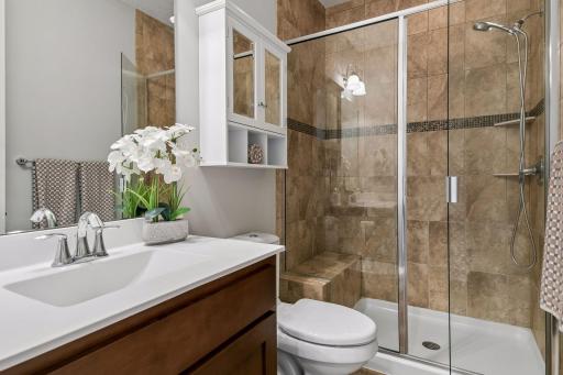 3319 Ridgestone Way, Woodbury, MN 55129