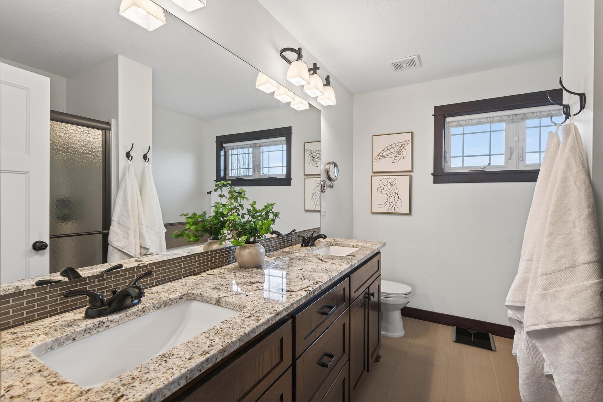 Primary Private Full Bathroom