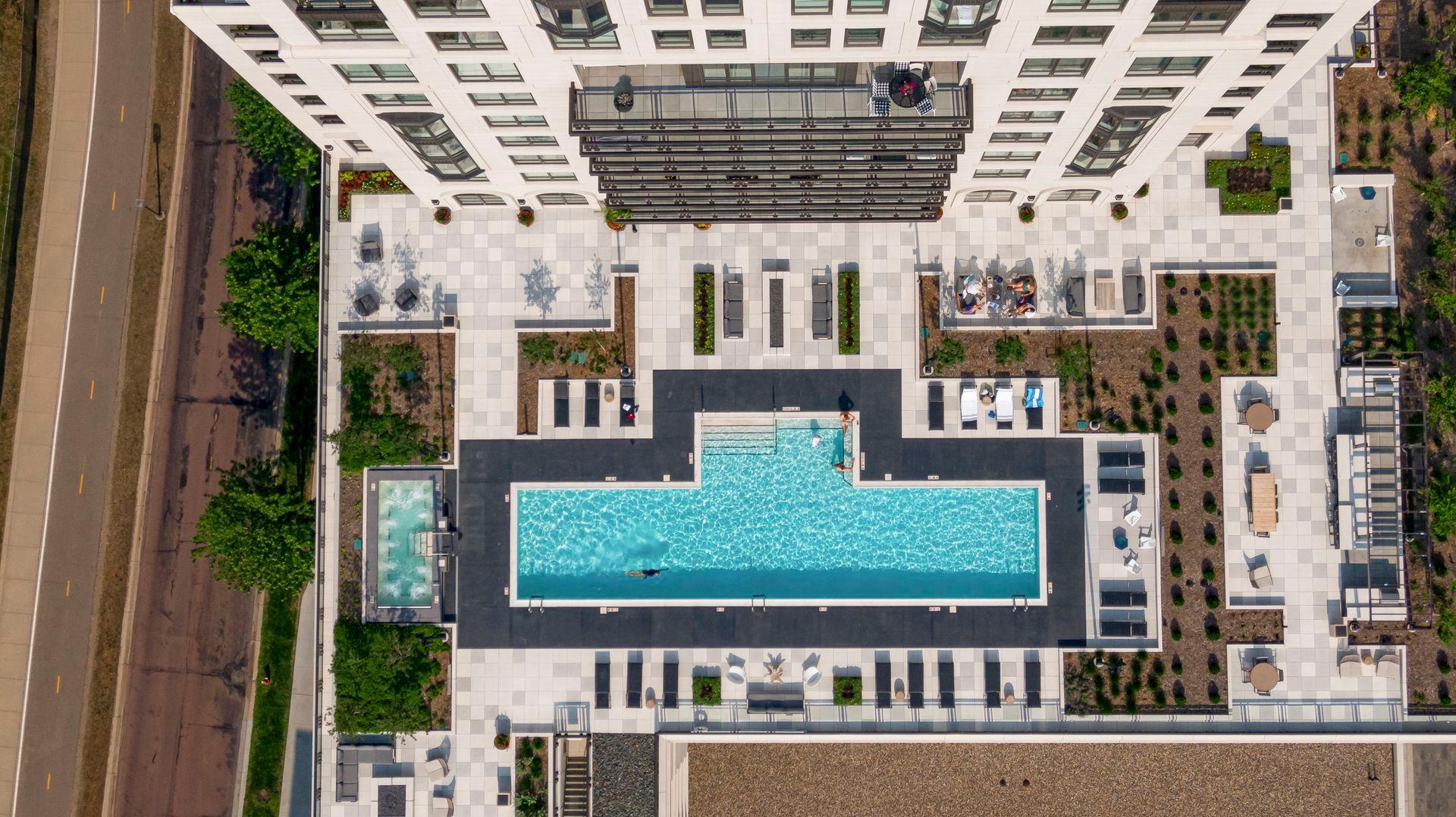25-Yard Lap Pool and Deck