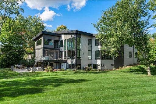 Tucked away in an ultra-private neighborhood, The Peninsula of Lake O'Dowd home features a modern design infused with warmth and comfort throughout. Truly incredible, must see home!
