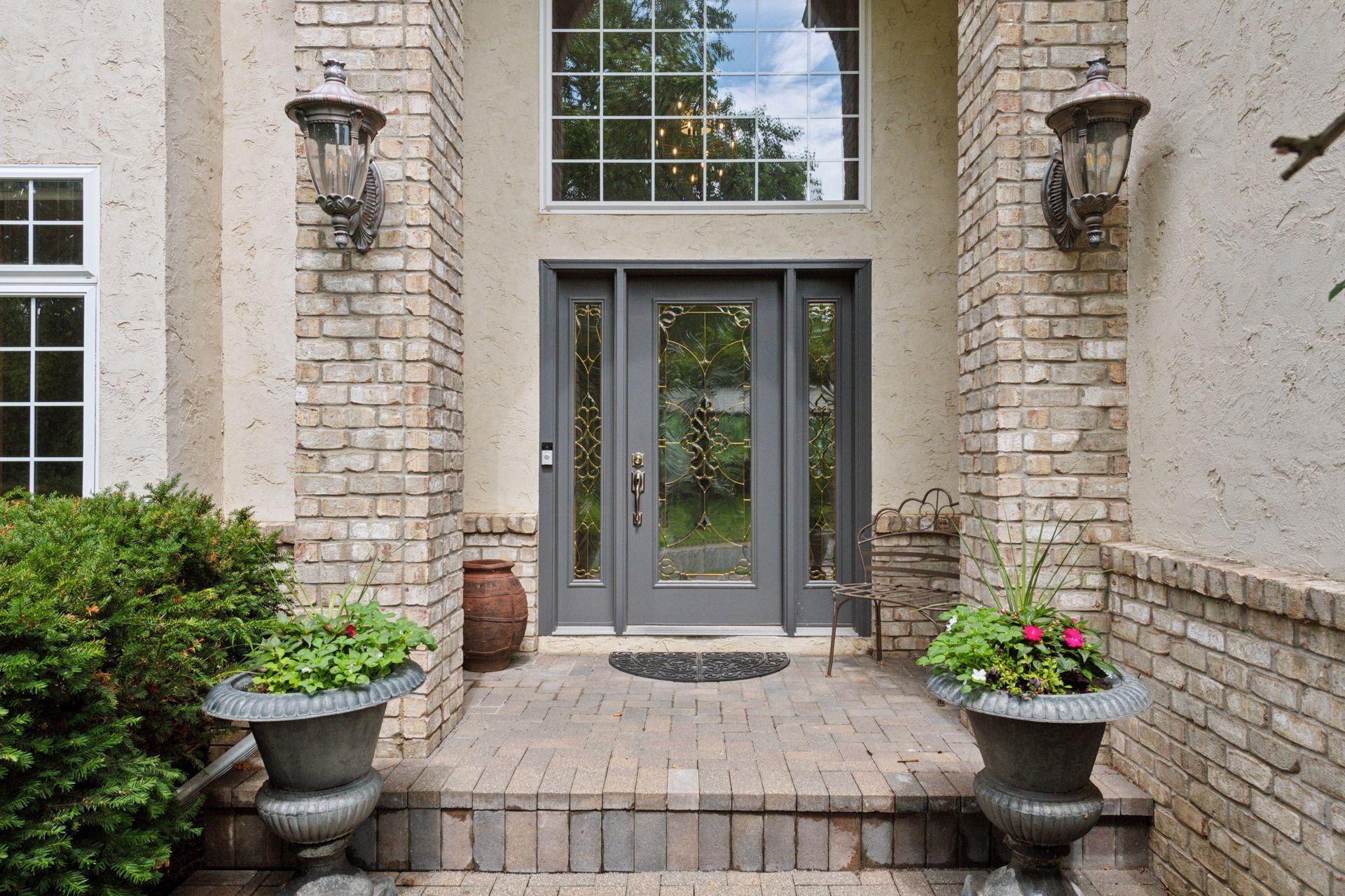 17558 George Moran Drive - Paver driveway and sidewalk.