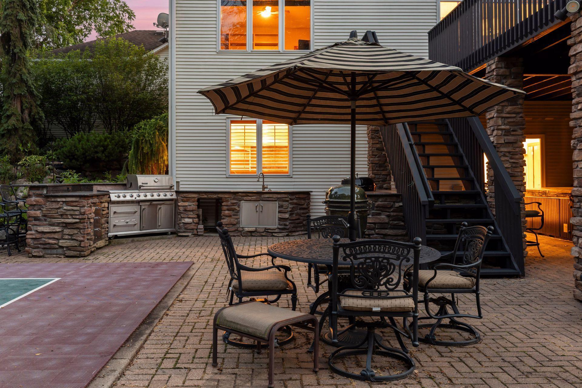 17558 George Moran Drive - Full Stainless steel kitchen.