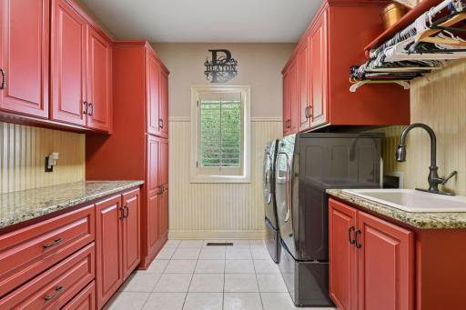17558 George Moran Drive - Main floor mudroom and laundry.