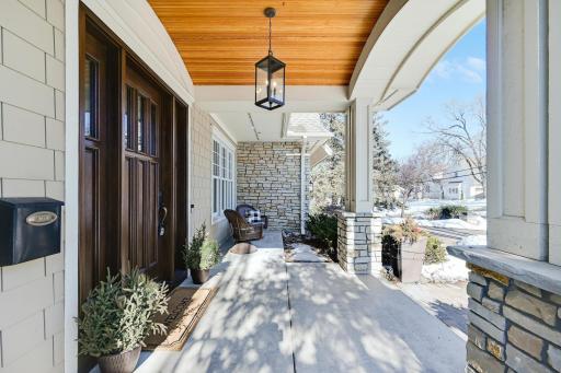 5500 Halifax Lane, Edina, MN 55424