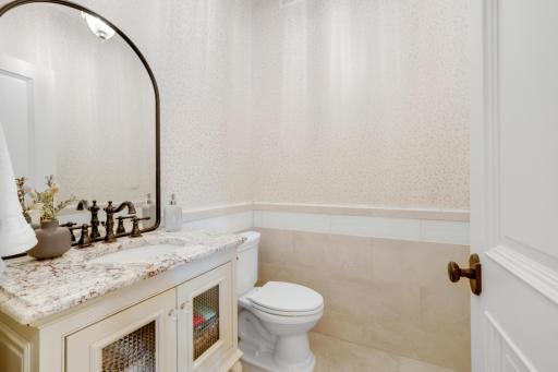 5500 Halifax Lane, Edina, MN 55424