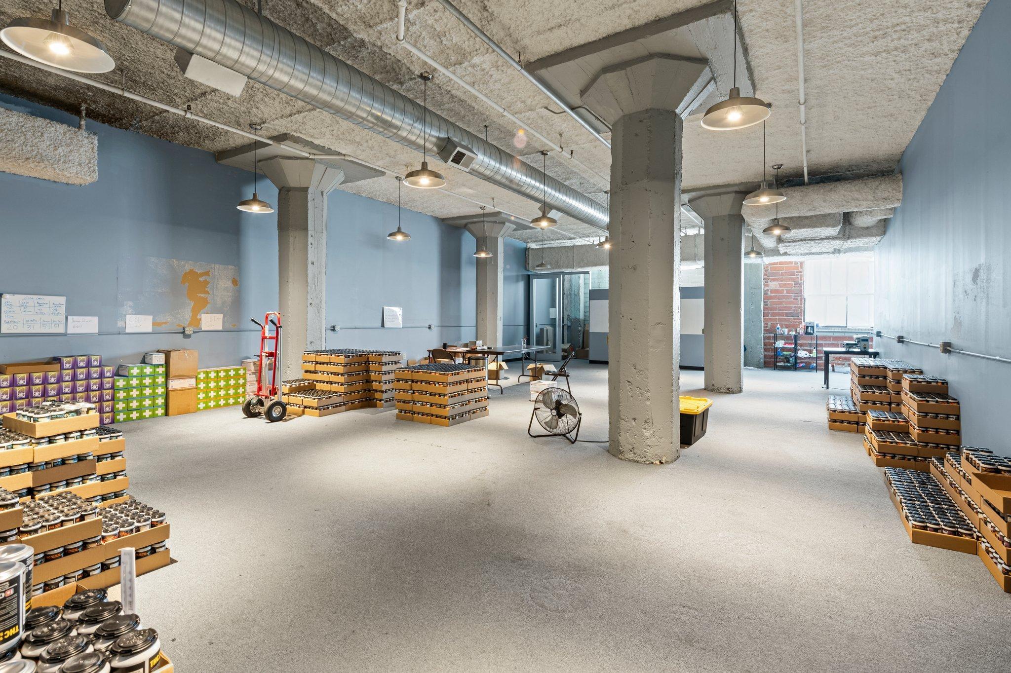 46-web-or-mls-718_N_Washington_Ave-92.jpg