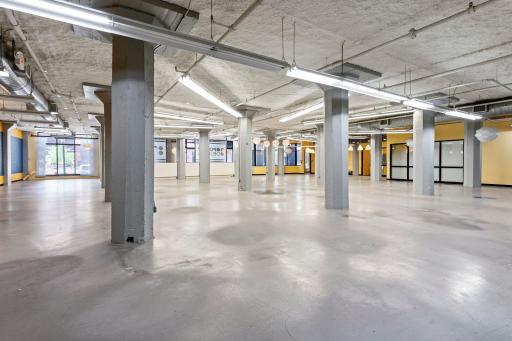 56-web-or-mls-718_N_Washington_Ave-130.jpg