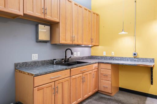 66-web-or-mls-718_N_Washington_Ave-162.jpg