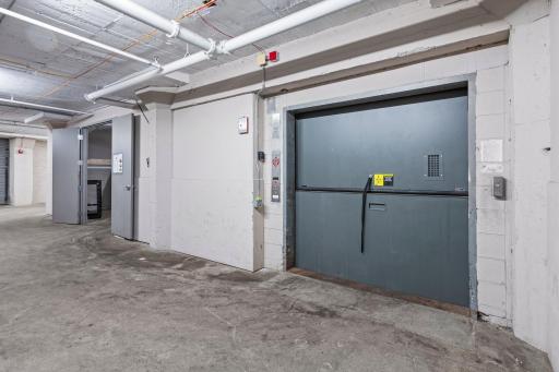 78-web-or-mls-718_N_Washington_Ave-199.jpg