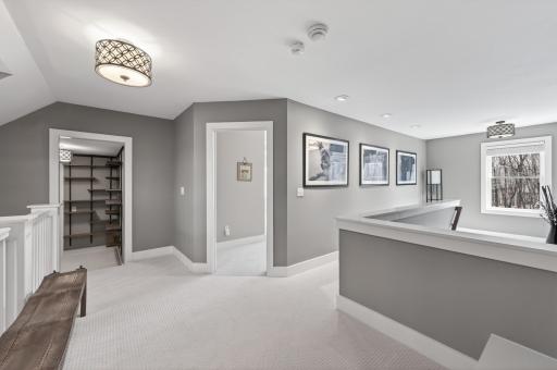 19055 Ridgewood Road, Wayzata, MN 55391
