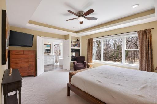 19055 Ridgewood Road, Wayzata, MN 55391
